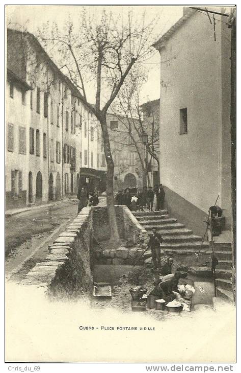 Cuers Place Fontaine Vieille - Cuers