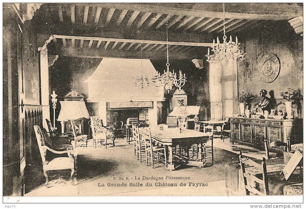 La Grande Salle Du Château De FAYRAC - Sarlat La Caneda
