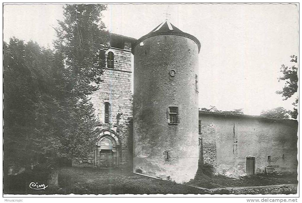 CPSM 42 - Saint Germain Laval - Hameau De Verrières - Château De Verrières - Saint Germain Laval