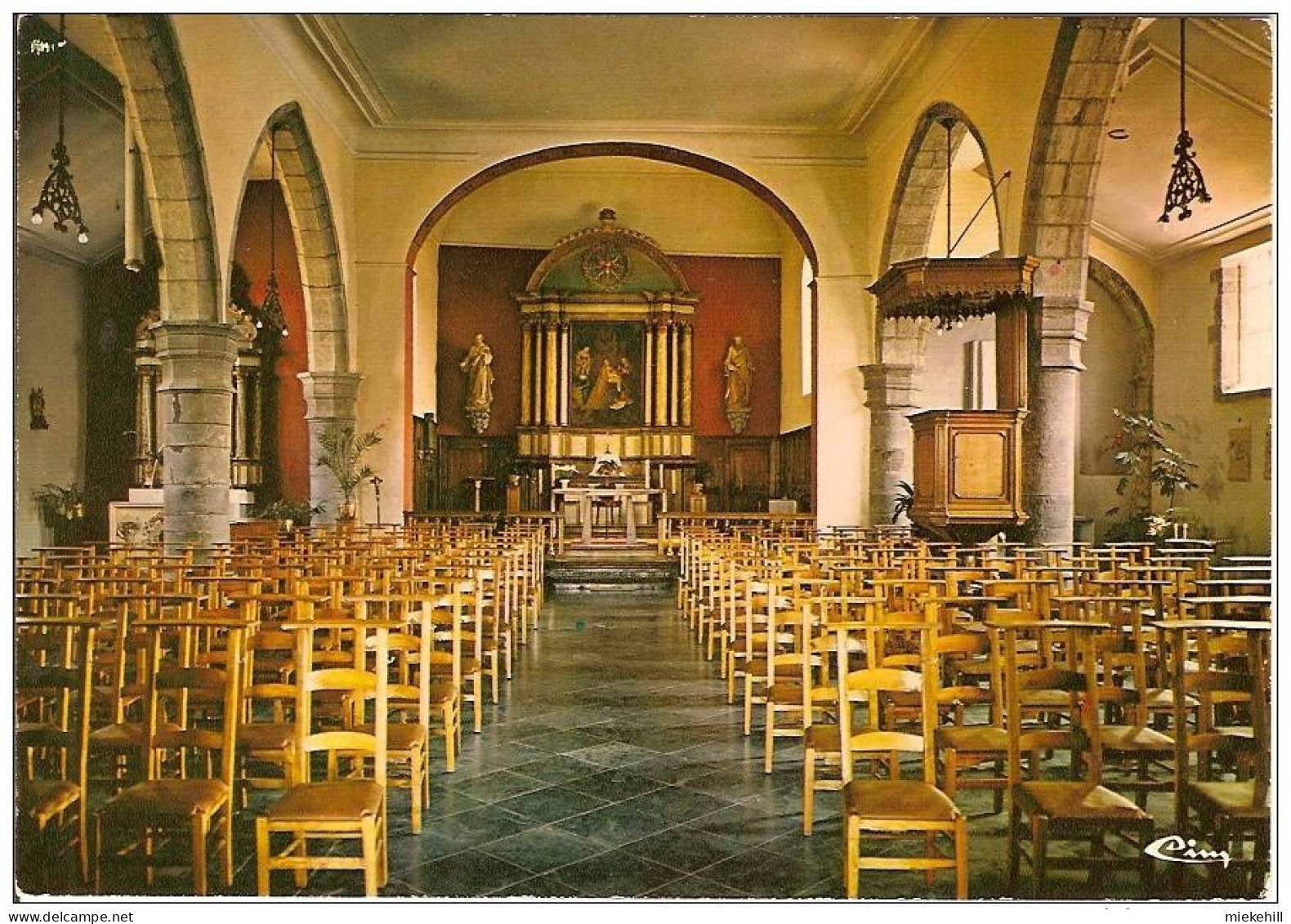 FURNAUX-EGLISE GOTHIQUE-interieur - Mettet