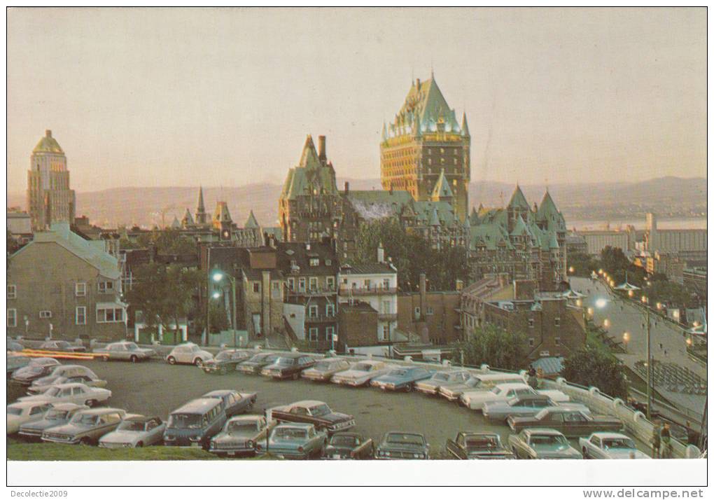 BR13039 Quebec Au Crepuscule   2 Scans - Québec - La Citadelle