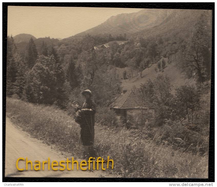 VERS 1930 - VIEILLE PHOTO - HAUTE SAVOIE - FERME DE SEYTHENEX  ( Environs De Faverges - Annecy ) - Format 14 X 11 Cm - Autres & Non Classés