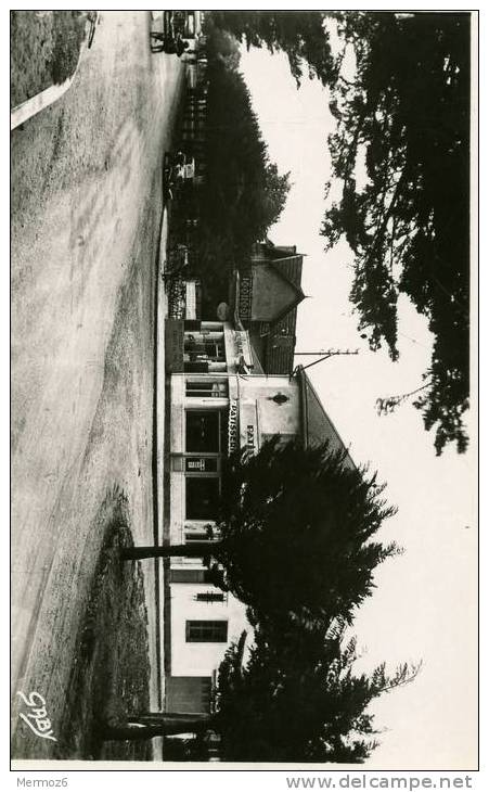 Tharon Plage Le Rond Point Gaby Artaud 31 Belle Carte Animée Cycliste Patisserie Automobile - Tharon-Plage