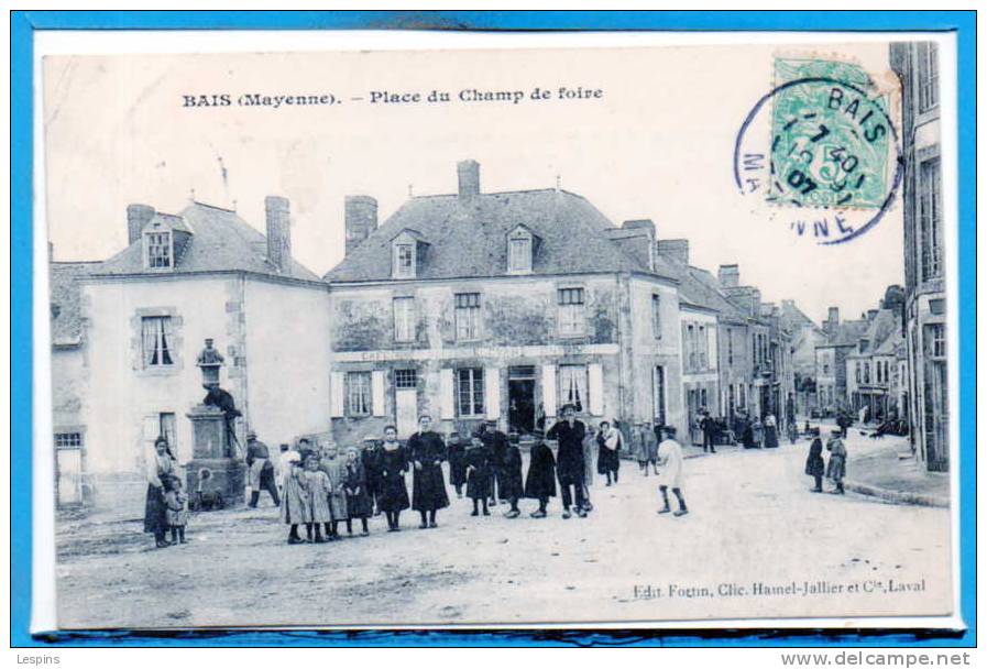 53 -  BAIS --  Place Du Champ De Foire - Bais