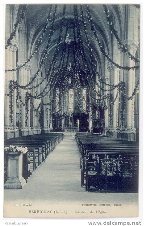 CPA HERBIGNAC - INTERIEUR DE L'EGLISE DECORE - Herbignac