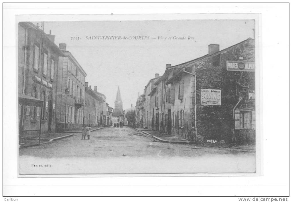 01 // SAINT TRIVIER DE COURTES   Place Et Grande Rue     7353 Perret édit - Sin Clasificación