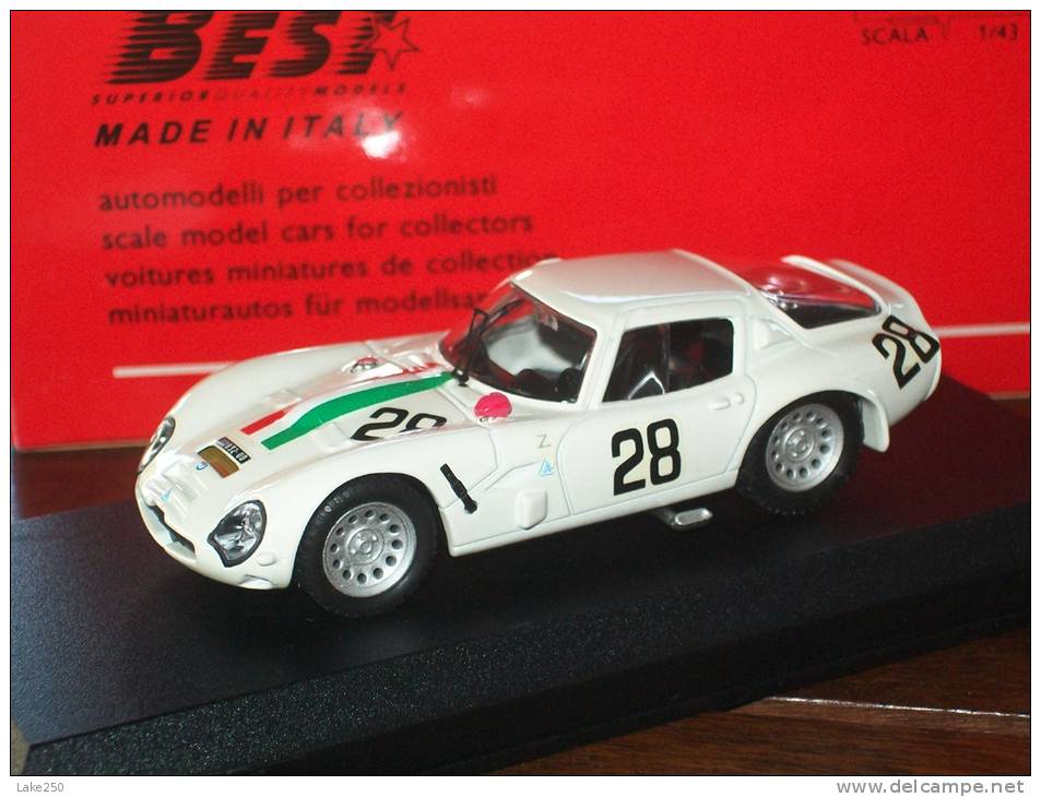 BEST - 9118 - ALFA ROMEO GIULIA TZ2  MONZA 1967 AVEC SA  BOITE  Scala 1/43 - Best Model