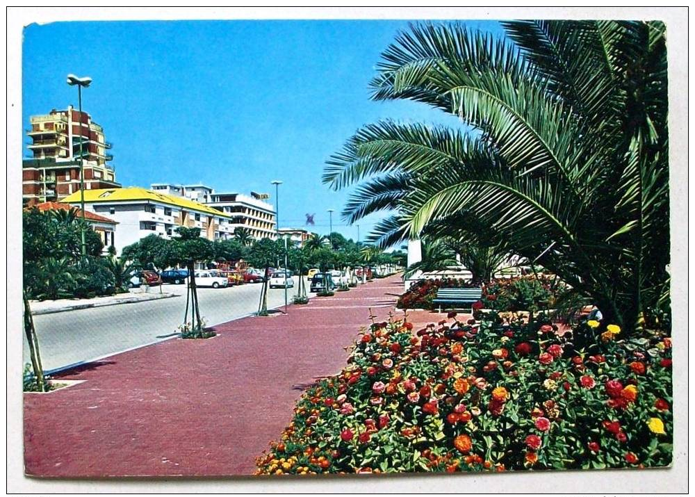 GIULIANOVA LIDO - Il Lungomare Viaggiata - Teramo