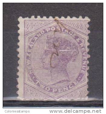 (SA0900) NEW ZEALAND, 1882 (Queen Victoria, 2 P., Violet. Perf. 12 X 11½). Mi # 55A. Used Stamp - Used Stamps