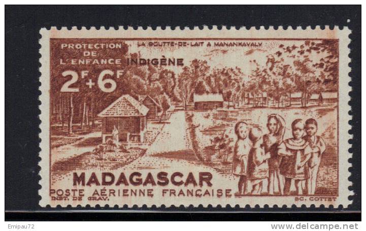 MADAGASCAR- P.A Y&T N°42- Neuf Avec Charnière * - Aéreo