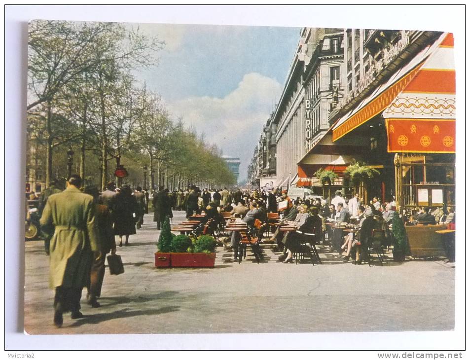 PARIS - CHAMPS ELYSEES - Arrondissement: 08