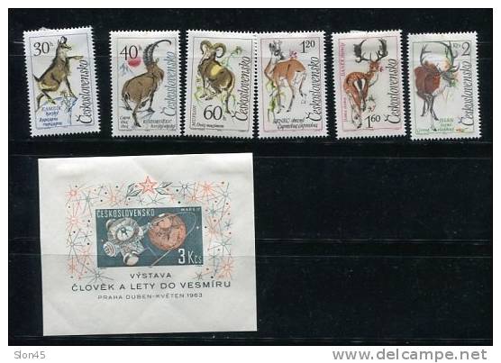 Czechoslovakia  1963 Mi 1377-1446 MH Complete Year  (-4 Stamps) CV 80 Euro - Full Years