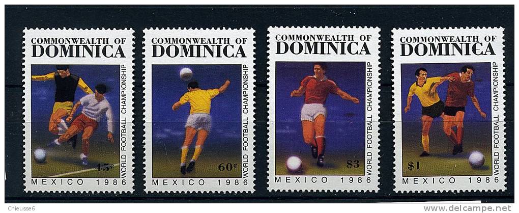 Dominique ** N° 890 à 893 - "Mexico 86" Coupe Du Monde De Foot - Dominica (1978-...)