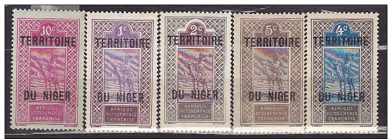 Zegel Afrique Occidentale Française -Met Opdruk "Territoire Du Niger"- 5 Zegels - Niger (1960-...)