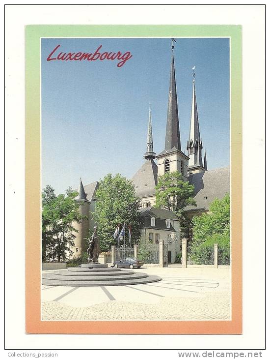 Cp, Luxembourg, Luxembourg-Ville, Place Clairfontaine Et Cathédrale - Luxembourg - Ville