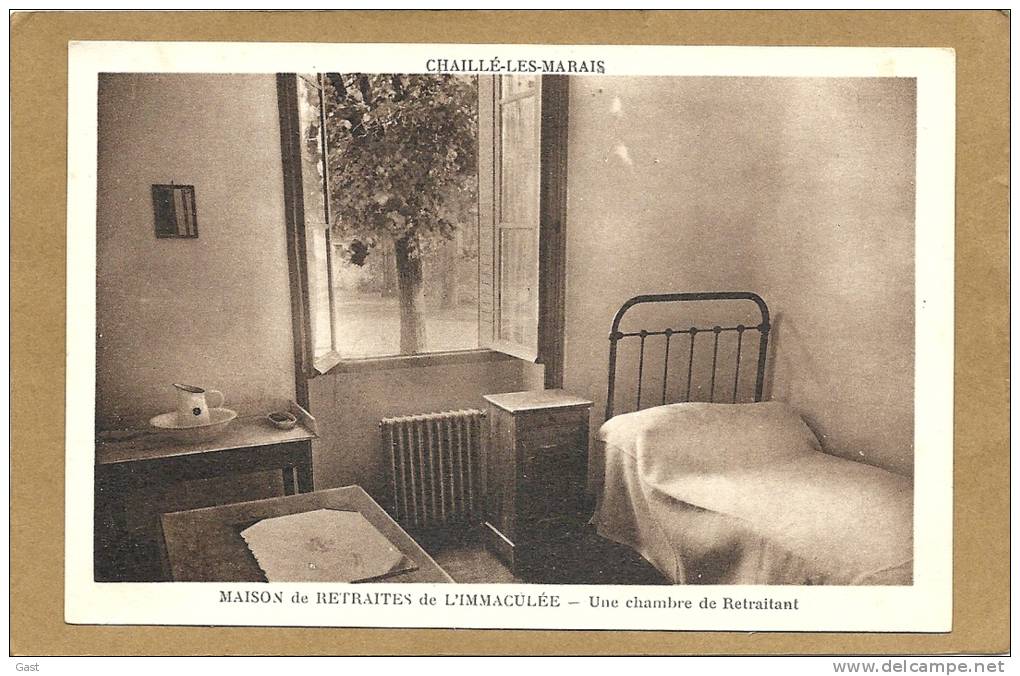 85  CHAILLE  LES  MARAIS   MAISON DE  RETAITES DE   L IMMACULEE   UNE  CHAMBRE  DE   RETRAITANT - Chaille Les Marais