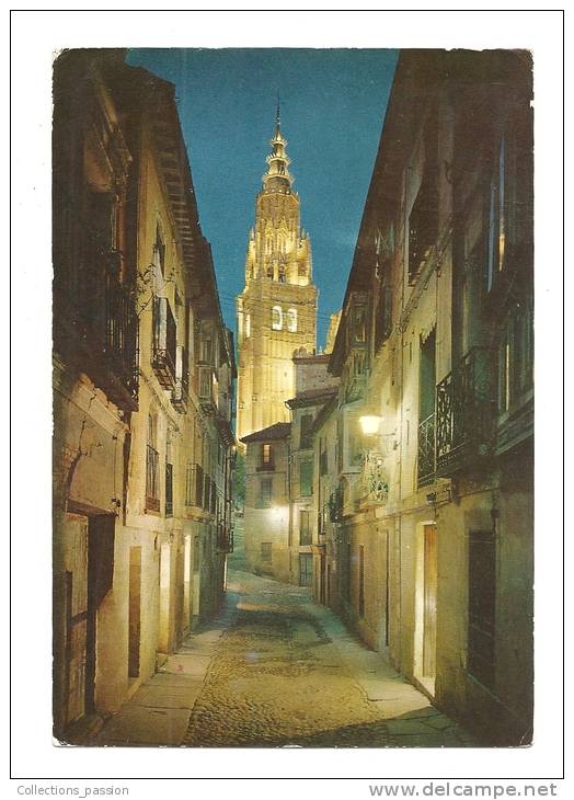 Cp, Espagne, Toledo, Rue Typique Et Tour De La Cathédrale, Voyagée - Toledo