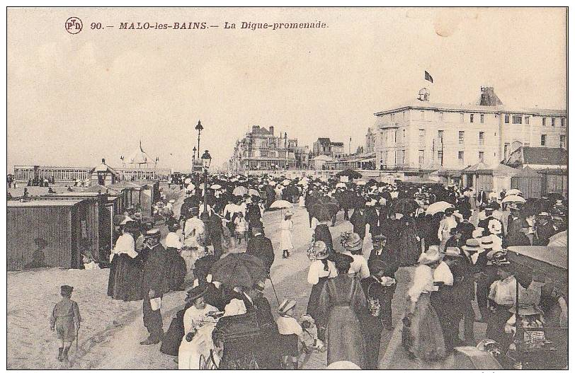 59 MALO LES BAINS Beaucoup De Monde Sur La DIGUE Promenade Femmes élégantes Familles Enfants - Malo Les Bains