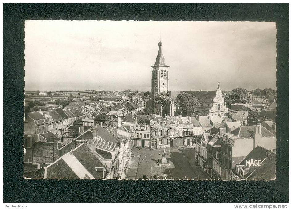 CPSM - Le Cateau (59) - La Grand Place Et L' Eglise ( Vue Aérienne Ed. MAGE 302) - Le Cateau