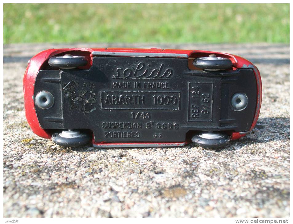 SOLIDO - ABARTH 1000   NO BOITE  Scala 1/43 - Solido