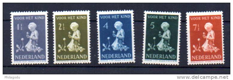 œuvres De L’enfance, 365 / 369*, Cote 10 €, - Unused Stamps