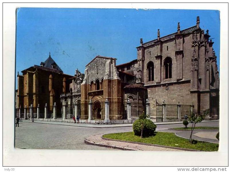 - ESPAGNE . CASTILLA Y LEON . LEON . BASILIQUE SAINT ISIDORE . - León