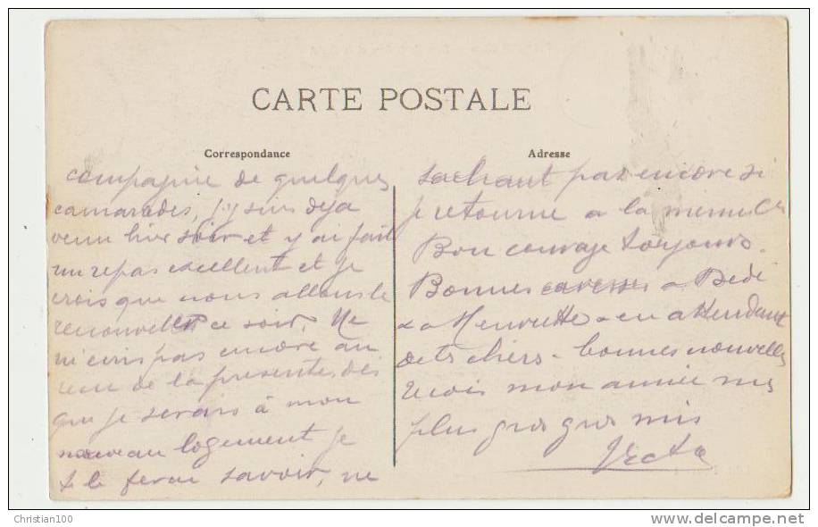 FORMERIE : PLACE DE LA GARE ET LE CHALET - ATTELAGE - CPA ECRITE - 2 SCANS - Formerie