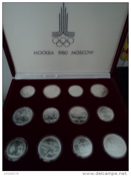 U.R.S.S. - SERIE MONETE ARGENTO  FDC  CELEBRATIVE DEI XXII GIOCHI OLIMPICI DI MOSCA 1980 - - Russia