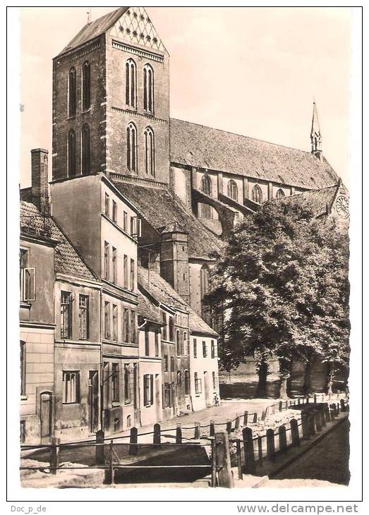 Deutschland - Wismar - Frlsche Grube Und Nikolaikirche - Wismar