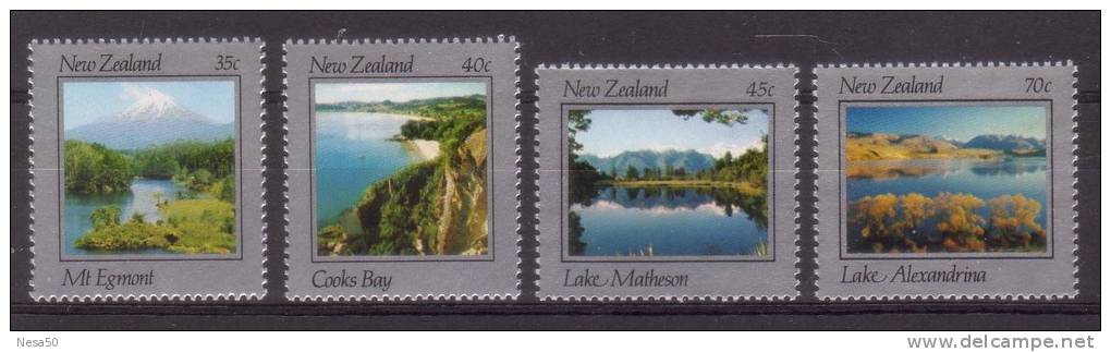 Nieuw Zeeland Postfris: 1983 Mi Nr 874-877 Bergen, Mountain Egmond, Cooks Bay, Lake Matheson En Alexandrina - Ungebraucht