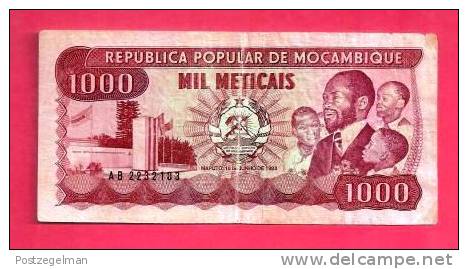 MOZAMBIQUE 1983  Banknote, Used Vf.. 1000 Metaicas Nr. 132 Folded - Mozambique