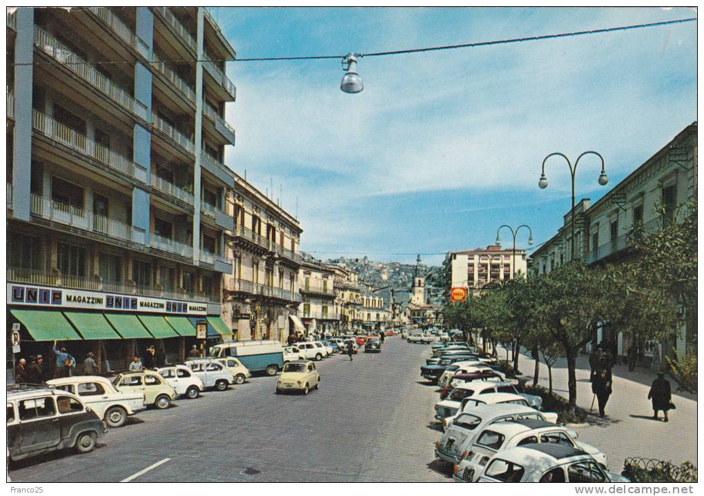 MODICA - RAGUSA - CORSO UMBERTO 1° - ANIMATA CON FIAT 500 E ALTRE AUTO - Modica