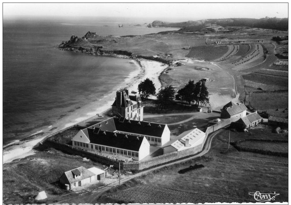 Cpsm -  PLOUGASNOU  -   La Colonie Et La Plage De St Samson - Plougasnou