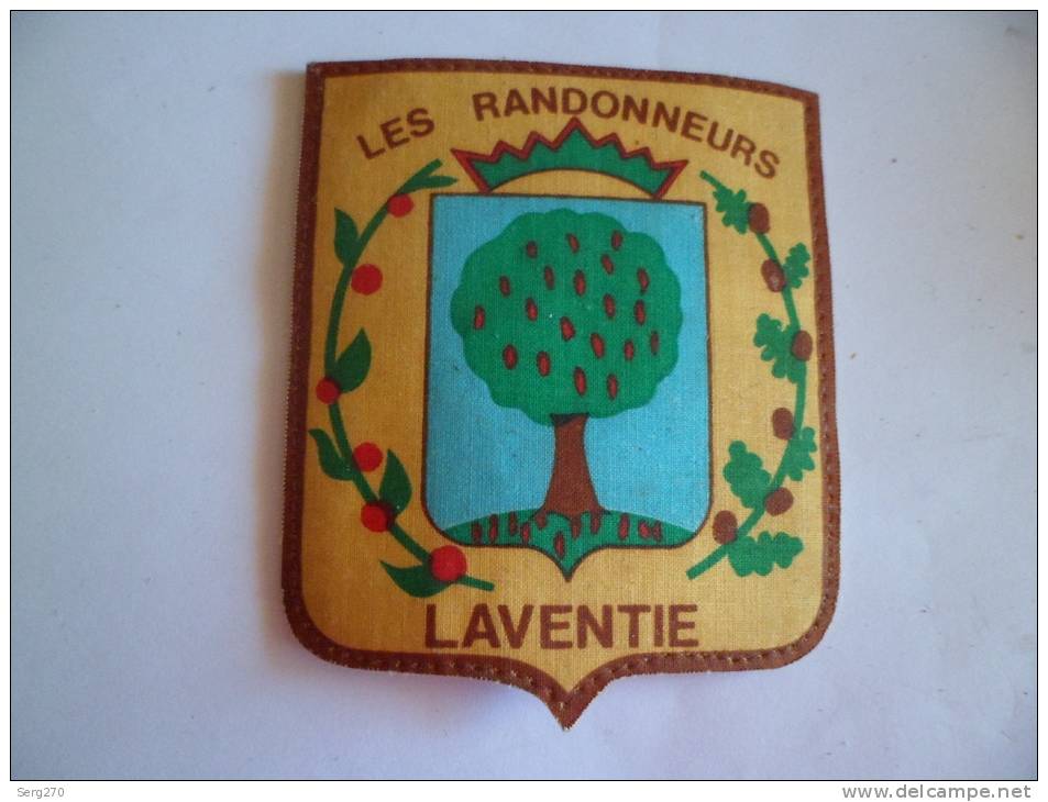 62 - LAVENTIE LES RANDONNEURS   ECUSSON EN TISSU - Other & Unclassified