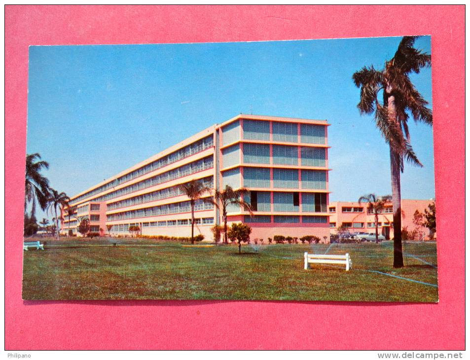 FL - Florida > Tampa   New Tuberculosis Hospital  Early Chrome   =   == ==   Ref  610 - Tampa