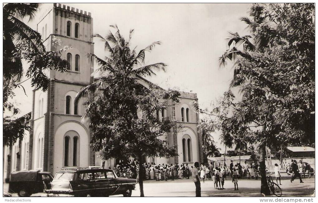 Lomé ( Togo )  : L'église D'Amoutivé - Togo