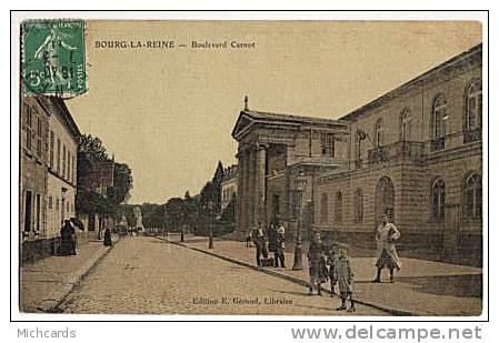 CPA 92 BOURG LA REINE - Boulevard Carnot - Bourg La Reine