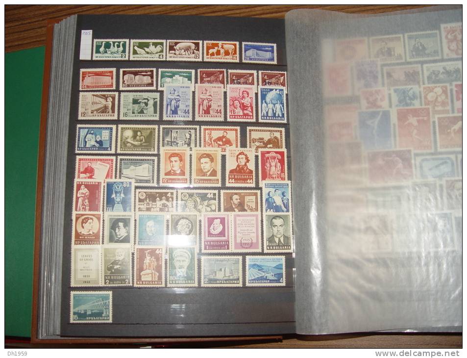BULGARIE BULGARIEN BULGARIA COLLECTION 1946-1971 années completes yearset Jahrgang  NSC (**) MNH  manque 1952 et 53