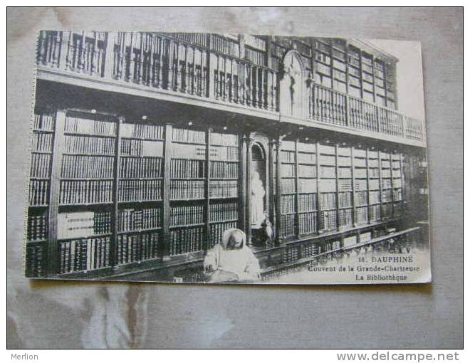 Library -Dauphne - Bibiliothéque   D74469 - Libraries
