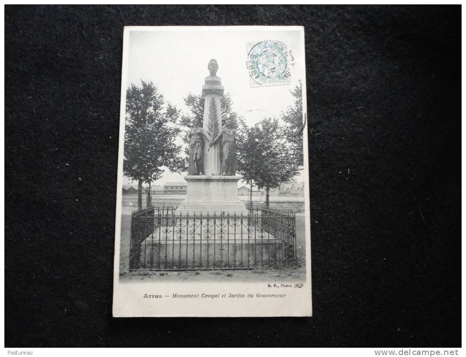 Arras: Monument Crespel. - Arras