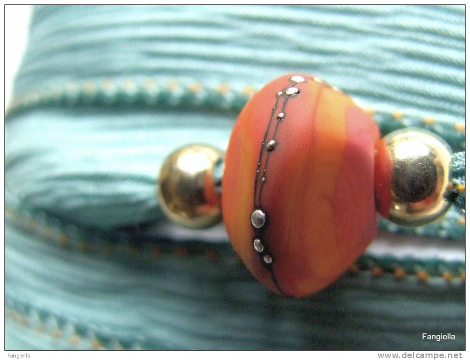 Bracelet Collier Turquoise En Soie Perle Verre Artisanal Orange Et Son Fil D'argent  Vous Fermerez Ce Bracelet En Nouant - Bracciali