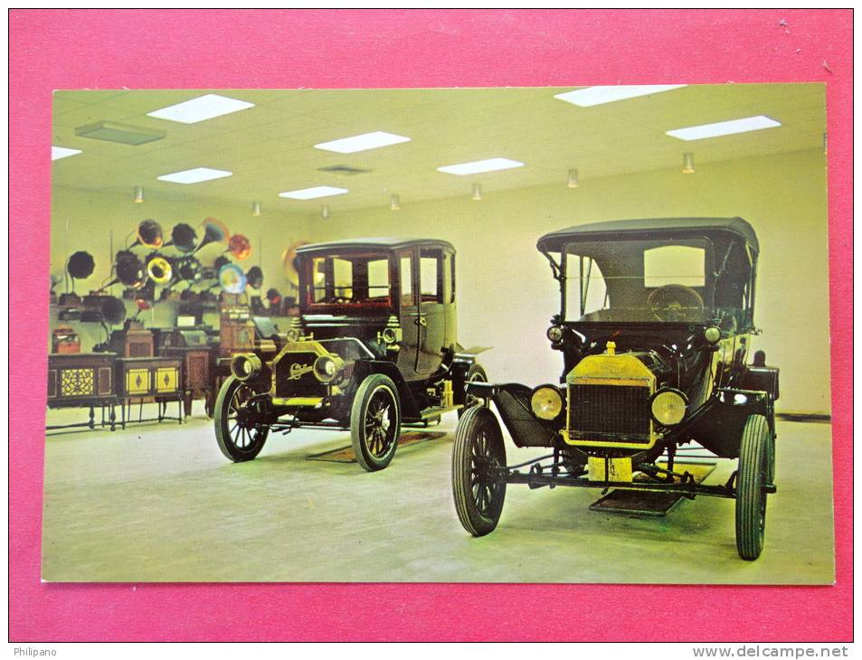 Florida > Fort Myers  Edison's Model T Ford & Cadillac  Phonographs -- Early Chrome ---  === == Ref 617 - Fort Myers