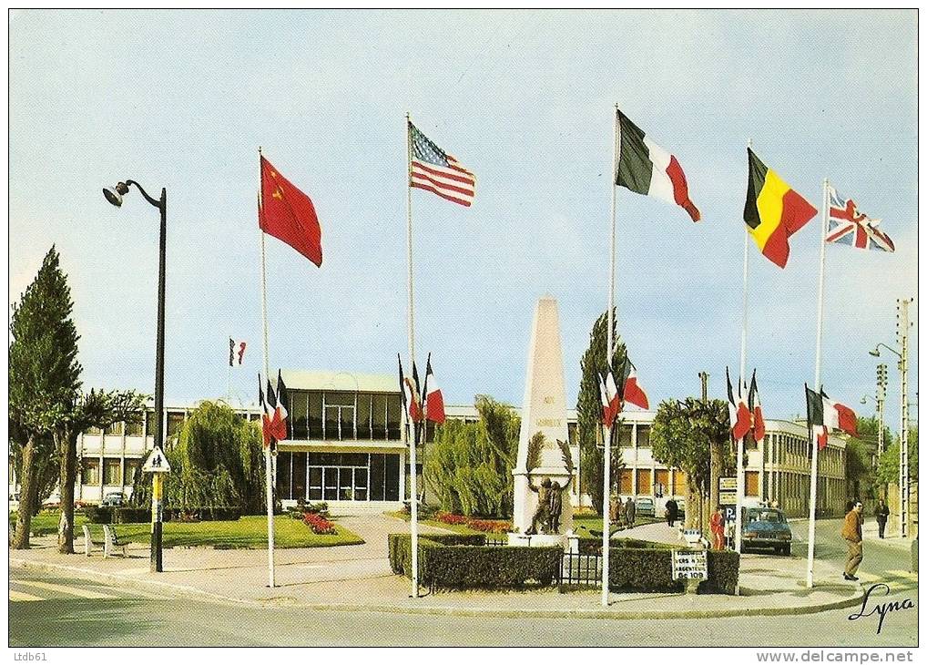 95 VOL D OISE SOISY SOUS MONTMORENCY  HOTEL DE VILLE - Soisy-sous-Montmorency