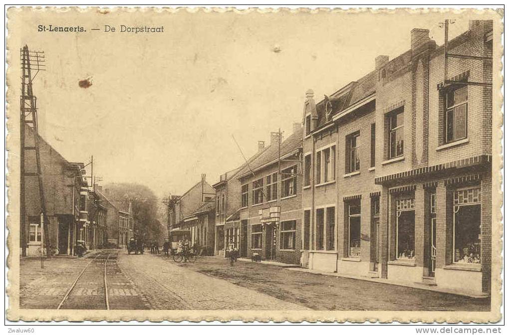 St-Lenaerts, Sint-Lenaarts: De Dorpstraat - Brecht