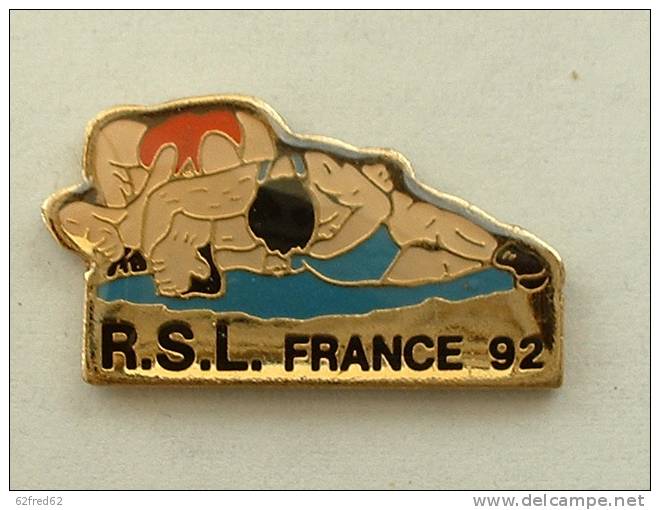 PIN´S LUTTE - R.S.L FRANCE 92 - Lutte