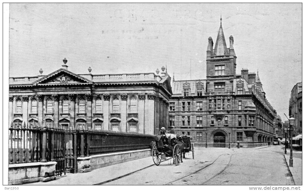 Old Post Card   " Caius College & Senate - House , Cambridge " - Cambridge