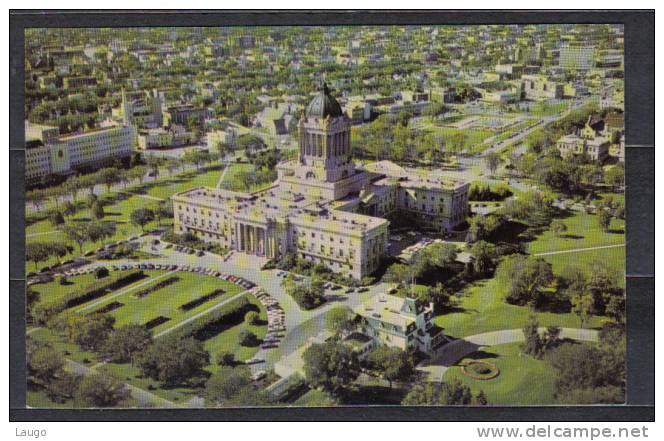 Canada Postcard Winnipeg Manitoba Legislative Building , Lieut. Goveror Residence , Unused , Writting On Back - Winnipeg
