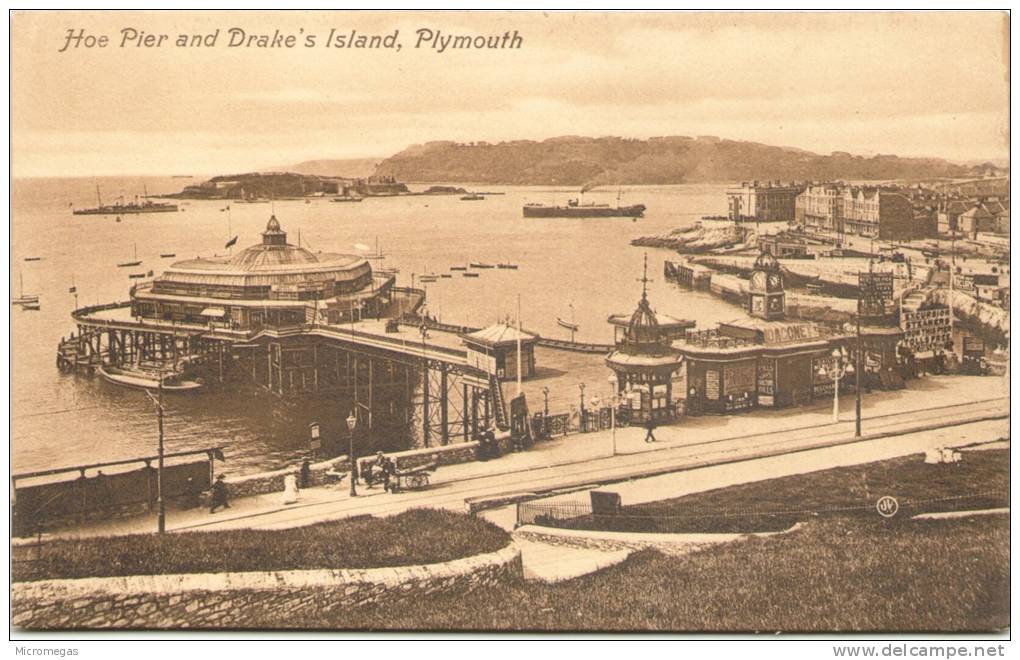 Hoe Pier And Drake's Island, Plymouth - Plymouth