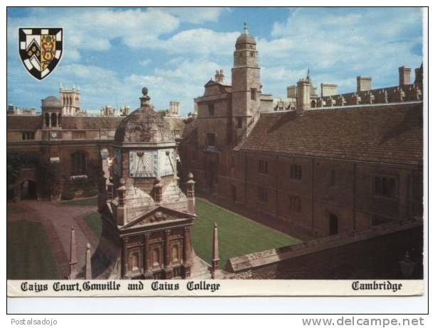 (UK33) CAMBRIDGE. CAIUS COURT AND CAIUS COLLEGE - Cambridge