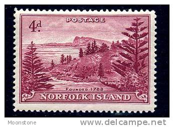 Norfolk Island GVI 1947 4d Carmine, Lightly Hinged Mint - Norfolk Island